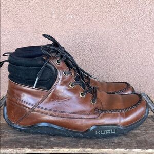 KURU Men's Brown Leather Chukka Boots with Black Collar